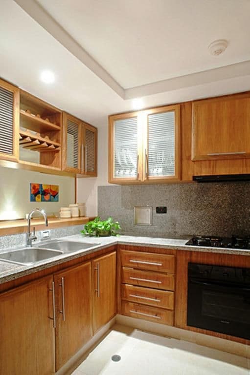 Deluxe Suite with Sea View and Outdoors Jacuzzi