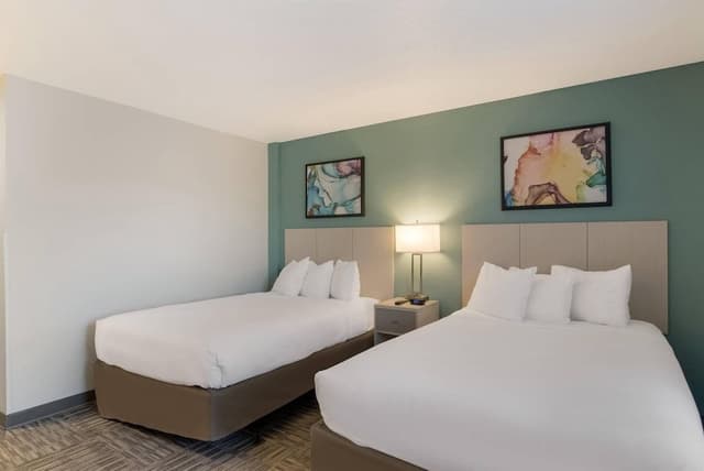 Suite, 2 Double Beds, Non Smoking