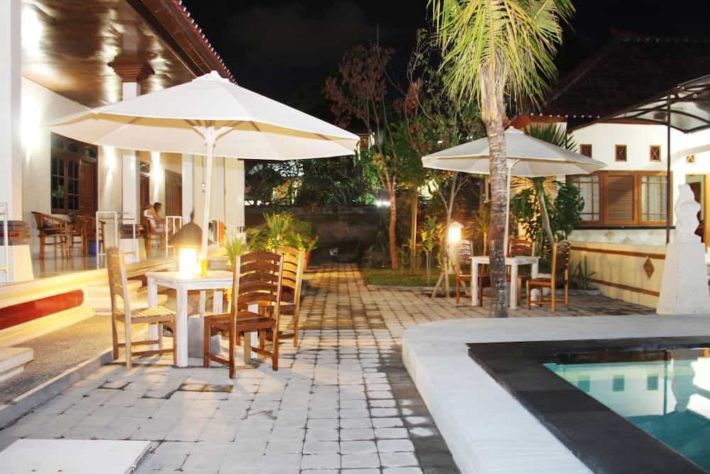 Warung Coco Warung Coco