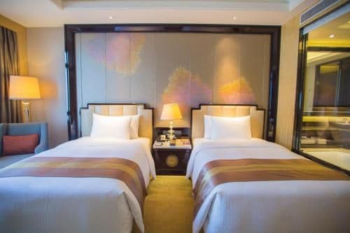 Grand Deluxe Twin Room