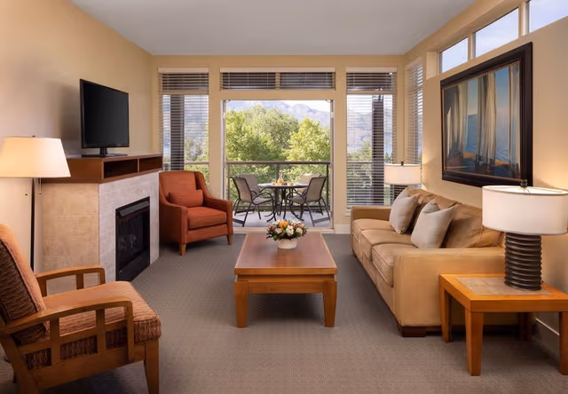 Suite, 2 Bedrooms, Mountain View