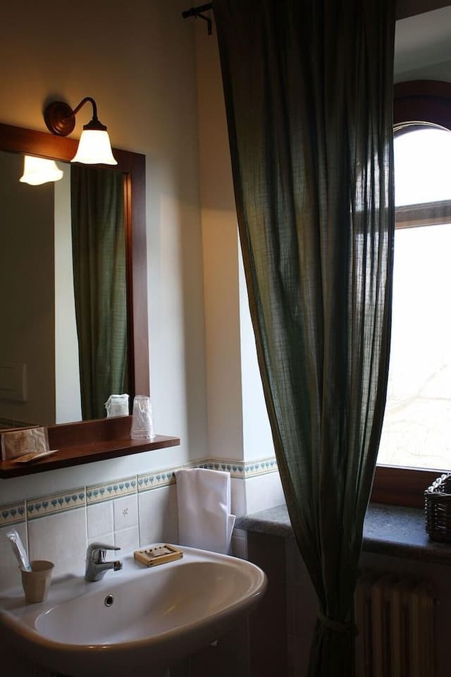 Comfort Triple Room, Hill View