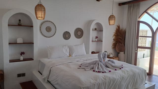 Premium Double Room, 1 King Bed, Mountain View