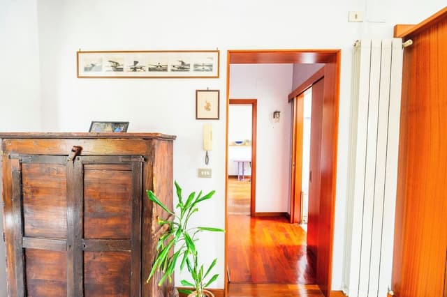 Lovely 2Br House In Beautiful Green Area (Via Ambrogio Traversari 104)