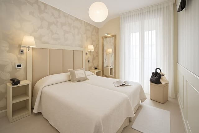 Triple Room, Balcony