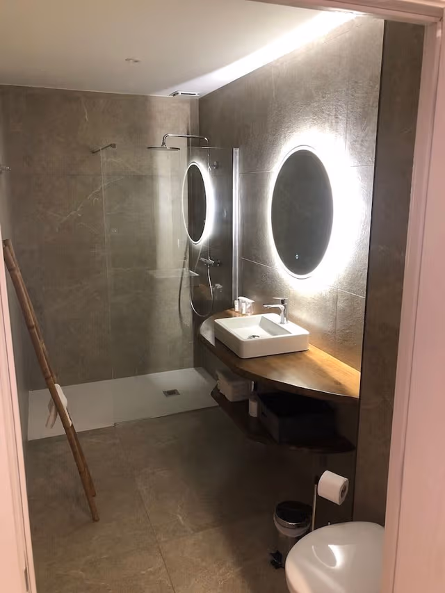 Comfort Room