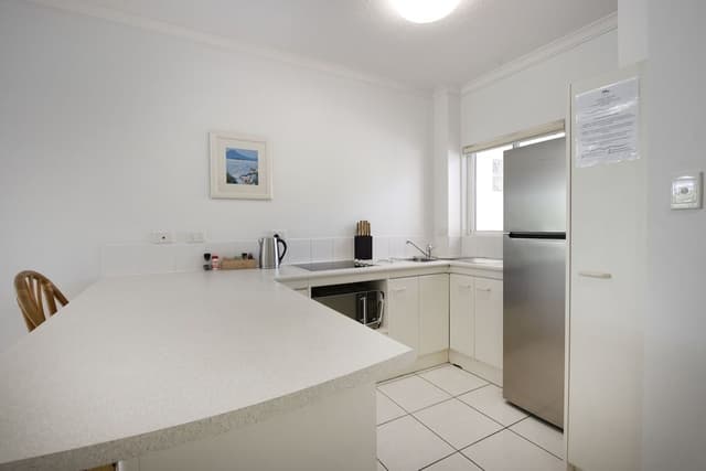 One-Bedroom King Apartment - Pool/Garden View
