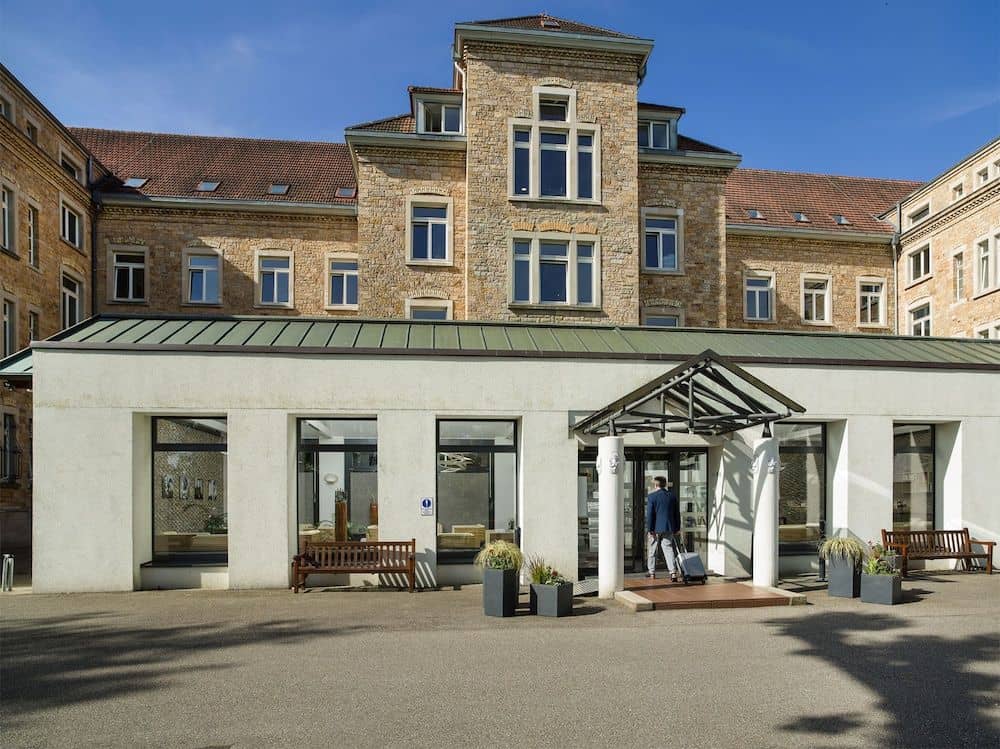 Bildungshaus St. Bernhard - Wohnen und Tagen Bildungshaus St. Bernhard - Wohnen und Tagen