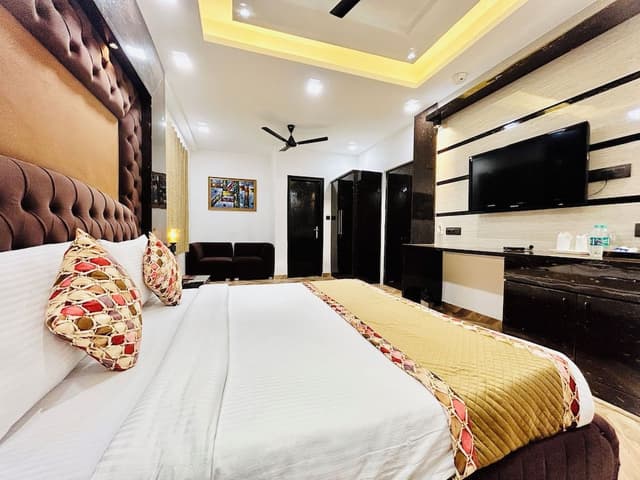 Superior Suite