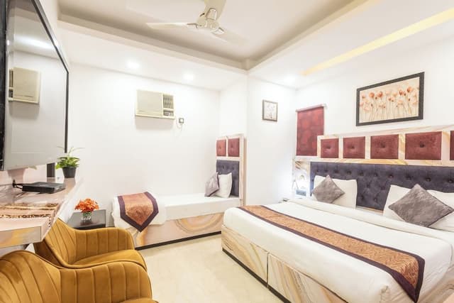 Superior Triple Room