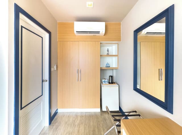 Deluxe Double Room, Poolside