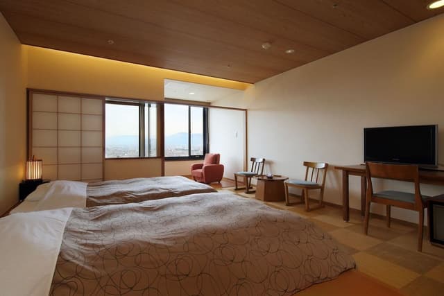 Twin Room with Private Bathroom