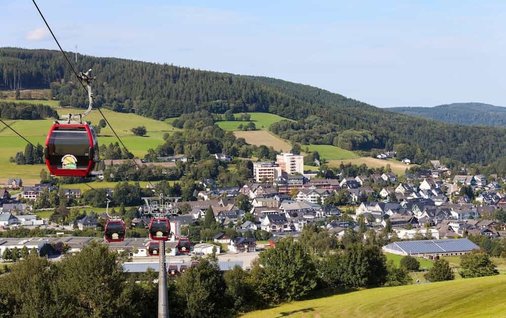 Kurhotel Hochsauerland 2010 - Werner Wilhelm Wicker KG Kurhotel Hochsauerland 2010 - Werner Wilhelm Wicker KG