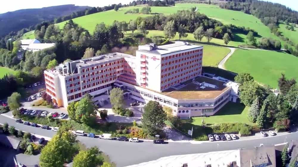 Kurhotel Hochsauerland 2010 - Werner Wilhelm Wicker KG Kurhotel Hochsauerland 2010 - Werner Wilhelm Wicker KG