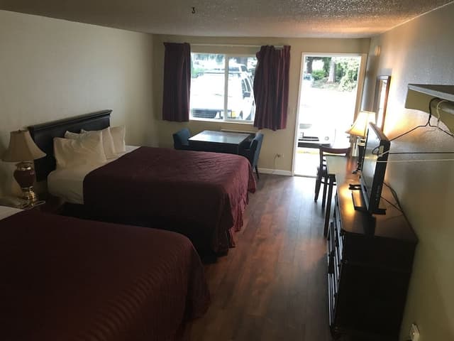 Standard Room, 2 Queen Beds