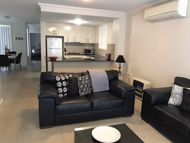 Apartments on the Park - 32 Prince St