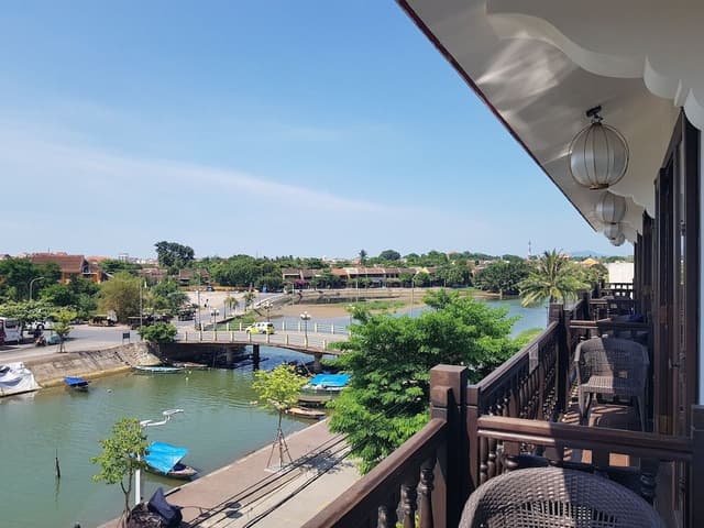 Suite, River View