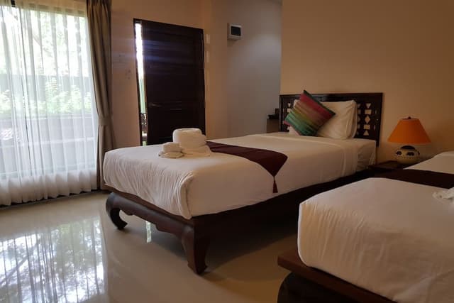 Twin Room, Private Bathroom