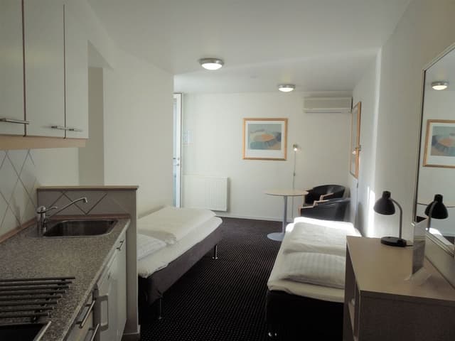 Studio, Kitchen