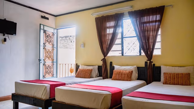 Triple Room with Garden View