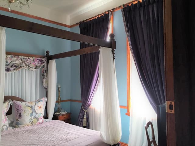 Deluxe Spa Suite