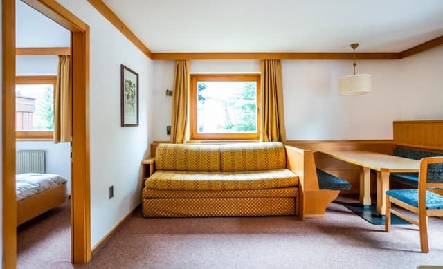 Two-Bedroom Apartment with Balcony (6 Adults)