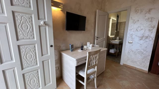 Exclusive Room