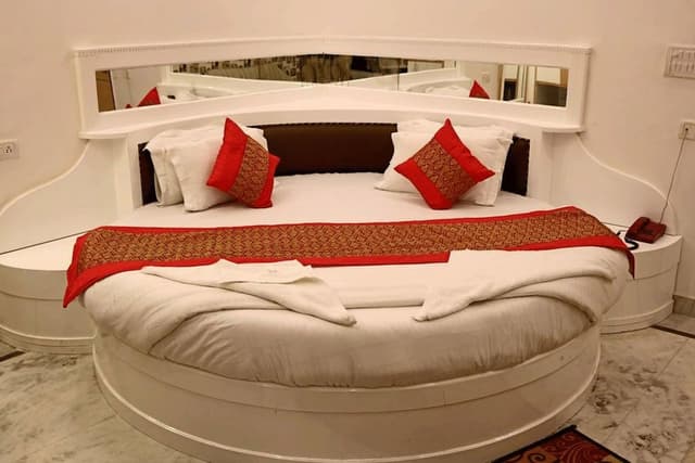 Deluxe Double Room, 1 Double Bed, City View