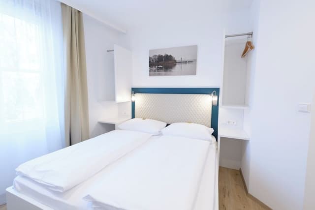 Basic Double Room (Klein)