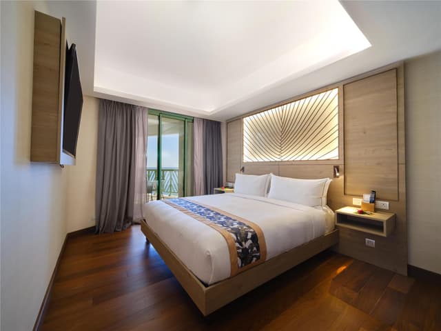 TWO BEDROOM KING BED OCEAN VIEW SUITE