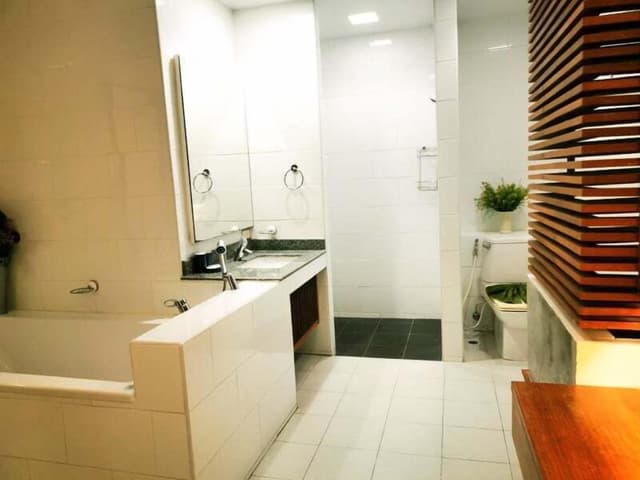 2 Bedroom Seaview Suite