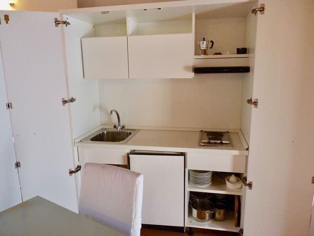 Classic Apartment, 2 Bedrooms, Balcony, Tower