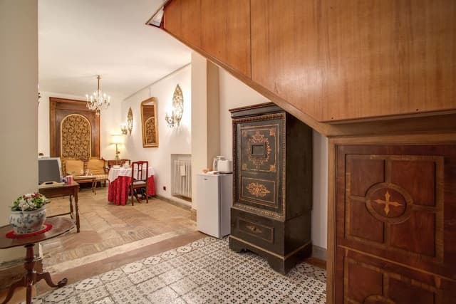 Honeymoon Suite, Jetted Tub