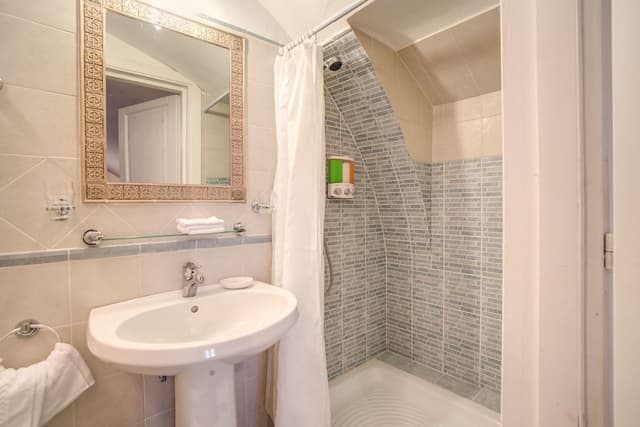 Deluxe Double Room, City View