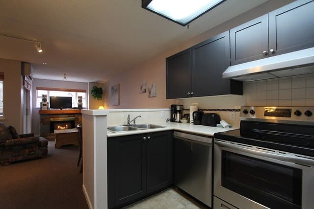 Comfort Studio, Kitchen