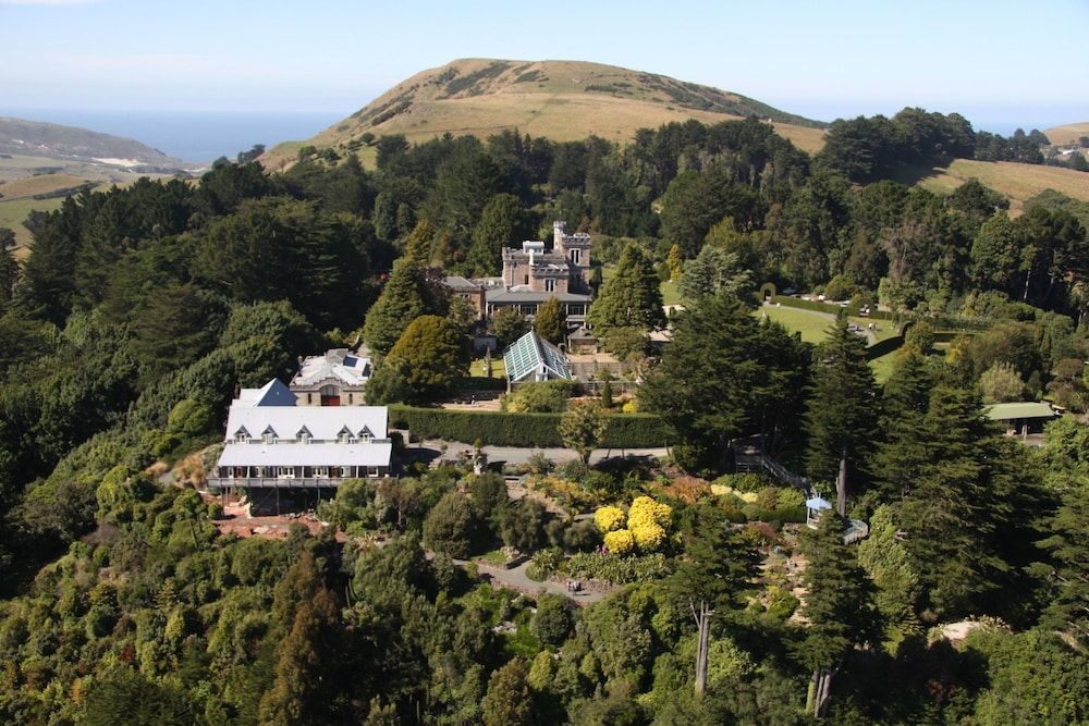 ลาร์นาร์ชลอดจ์ แอท ลาร์แนช แคสเทิ้ล (Larnach Lodge at Larnach Castle)2