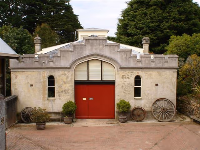 Stable Family Room, Shared Bathroom (includes Entry to Castle & Gardens)