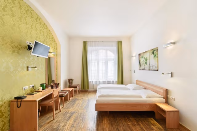 Classic Double Room