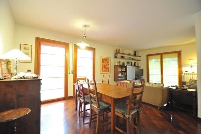 Luxury Apartment, 3 Bedrooms, Kitchen, Annex Building