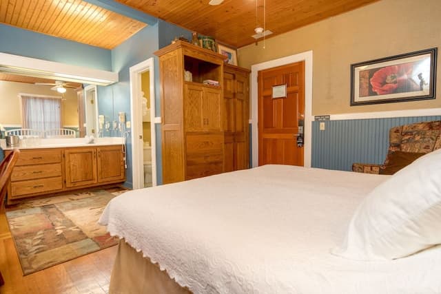 Lodge Room