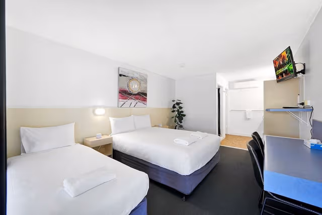 Standard Twin Room