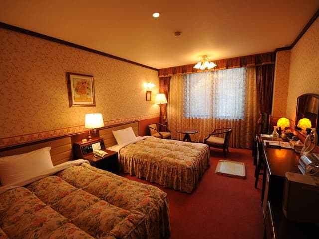 Standard Twin Room (Non-smoking)