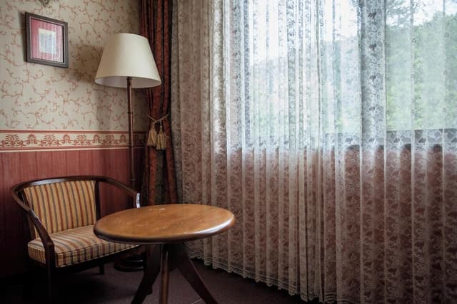 Standard Twin Room (Non-smoking)