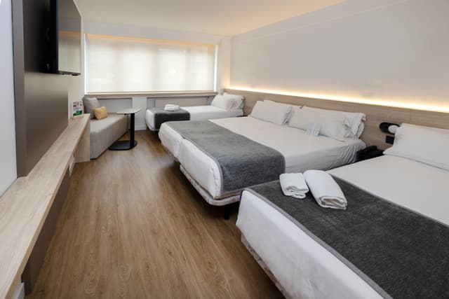 Quadruple Room - 4AD