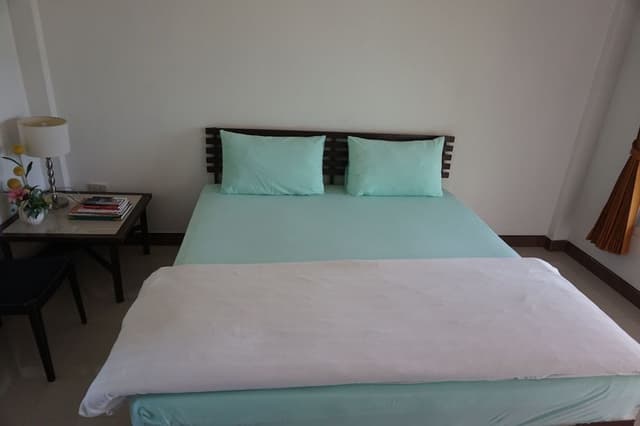 Standard King Bed