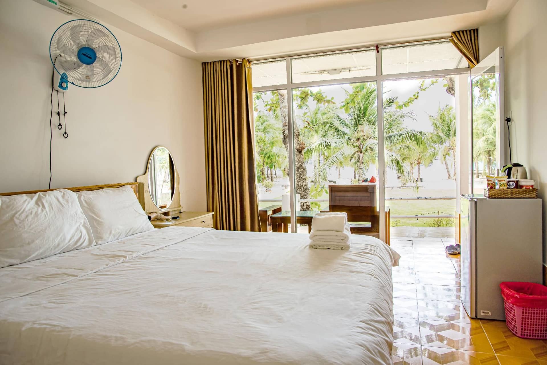 THIÊN TÂN HOTEL THIÊN TÂN HOTEL