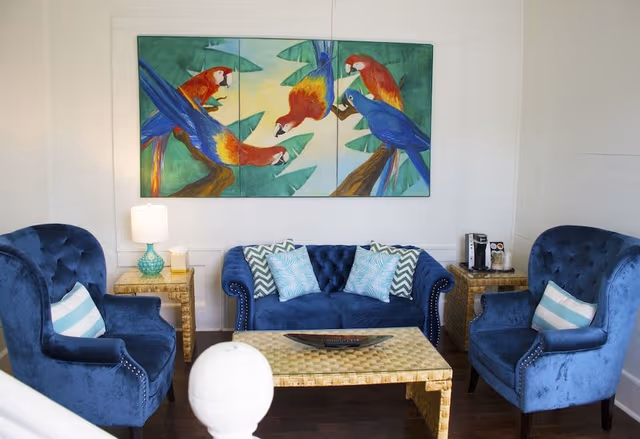 Duval Duplex 2 bedrooms 25 ft Balcony (Adults Only)