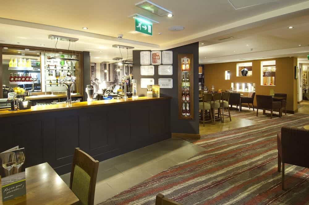 Premier Inn London Waterloo Premier Inn London Waterloo
