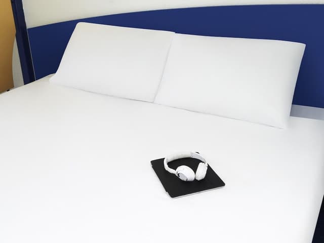 Double Room, 1 Double Bed