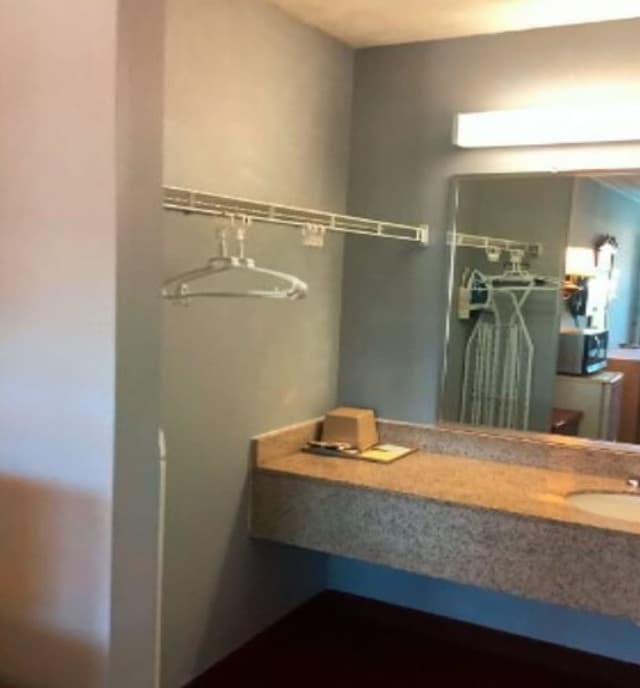 Room, 1 King Bed, Accessible